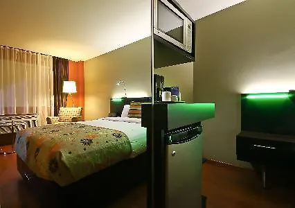 Hotel Must Quebeque Canadá