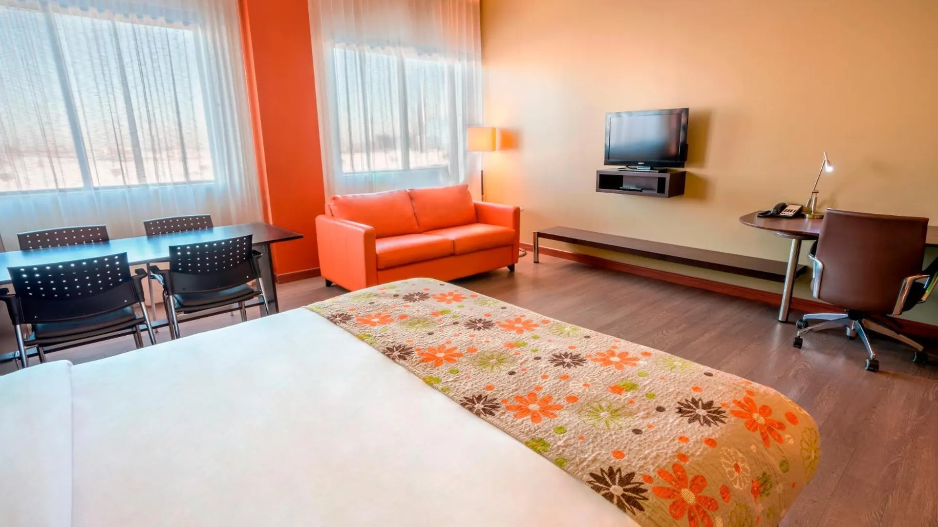 Hotel Must Quebeque