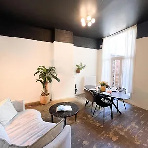 San Home's Appartement Anvers